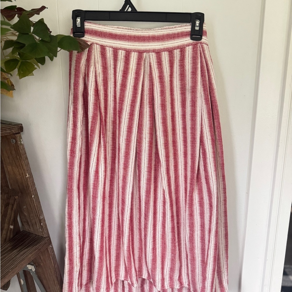 ✨ Max Studio Red White Striped High Low Skirt — Size Large ✨ - Picture 6 of 7